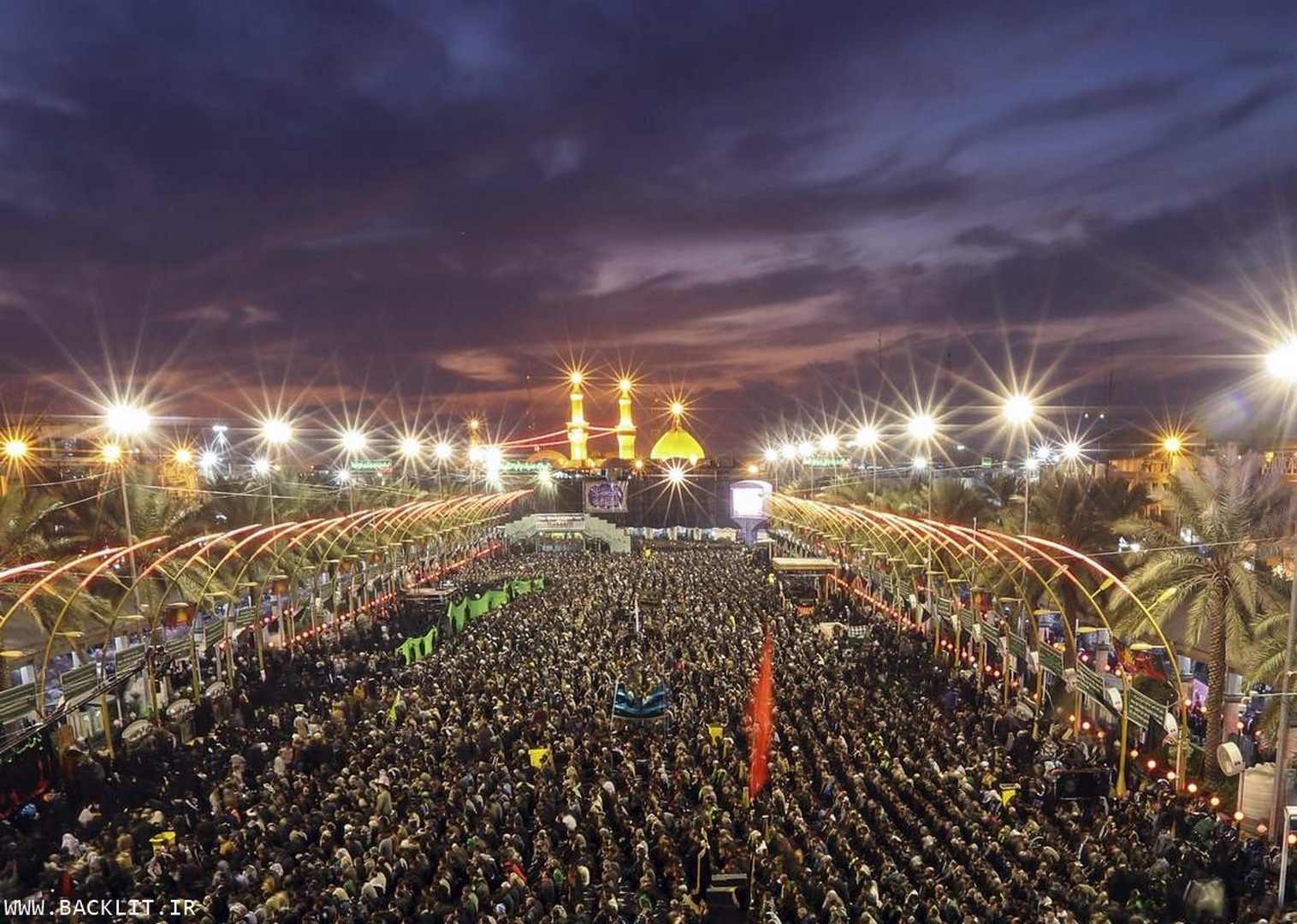 10121