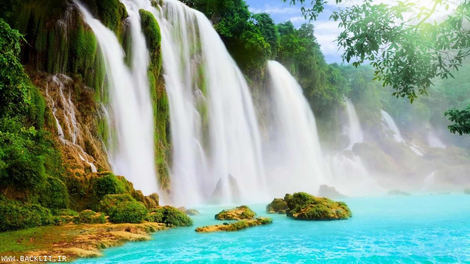 10379