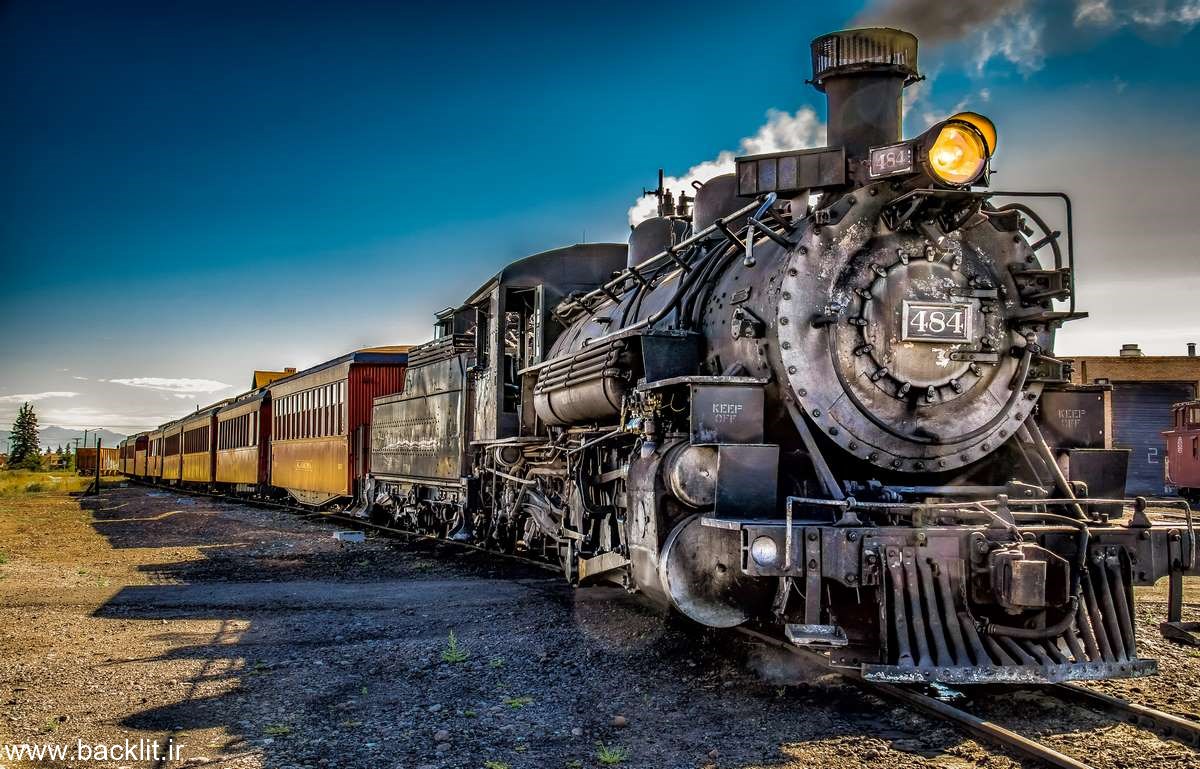 13613